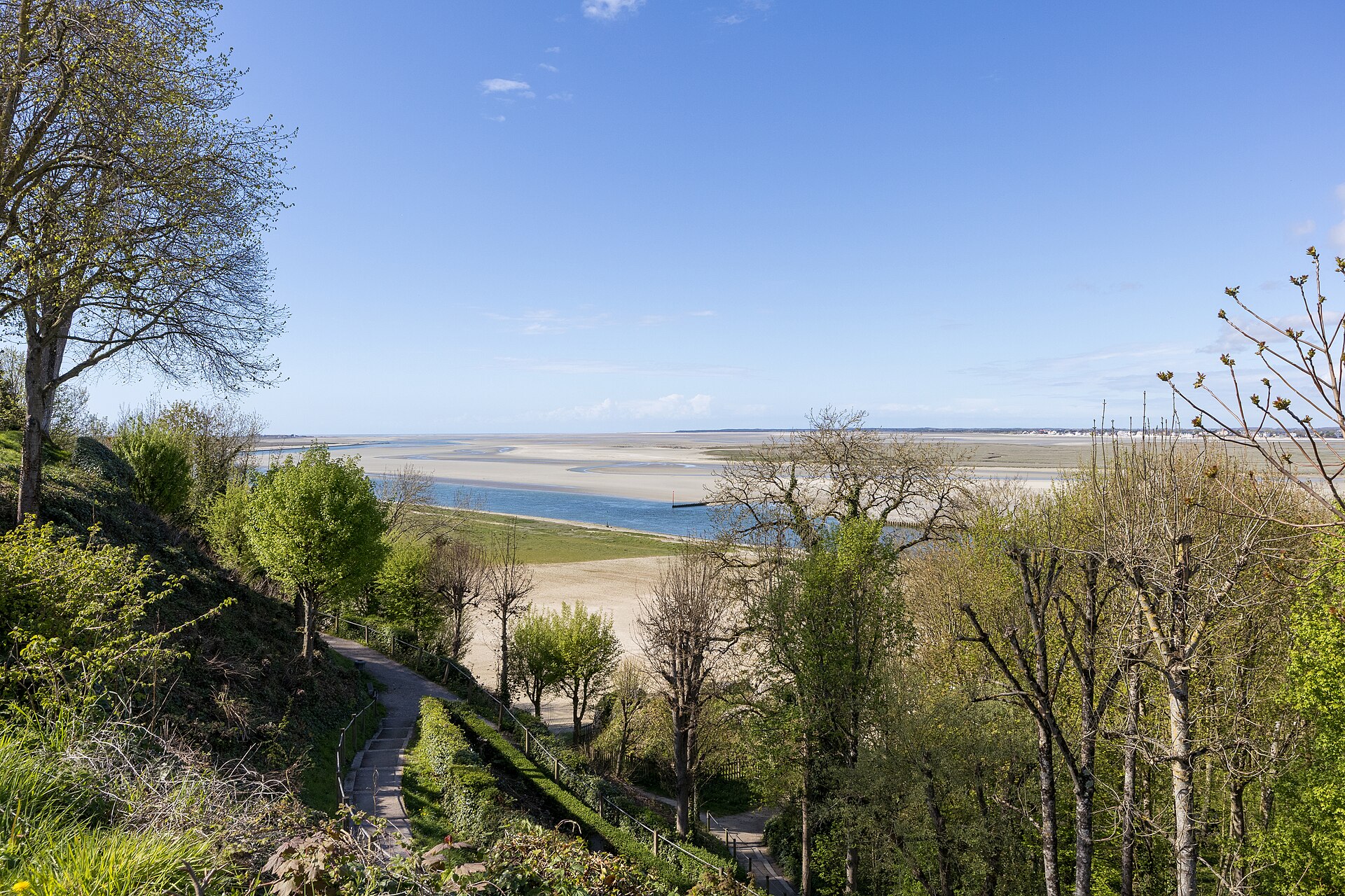 Vue de la baie de Somme et la Côte d’Opale pour préparer un séjour en Hauts-de-France