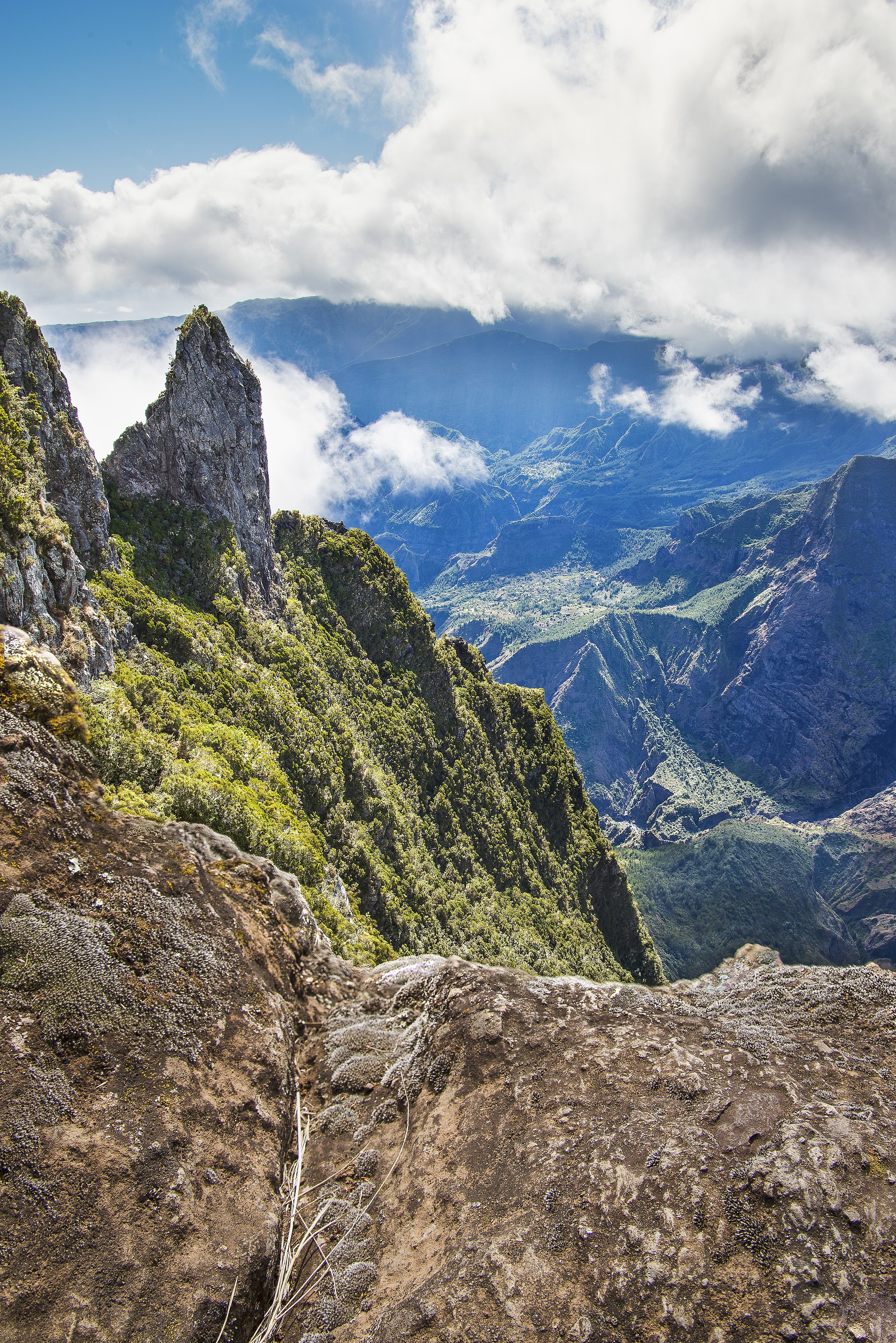 Vue de le Maïdo et les hauts de l’ouest réunionnais pour préparer un séjour en La Réunion