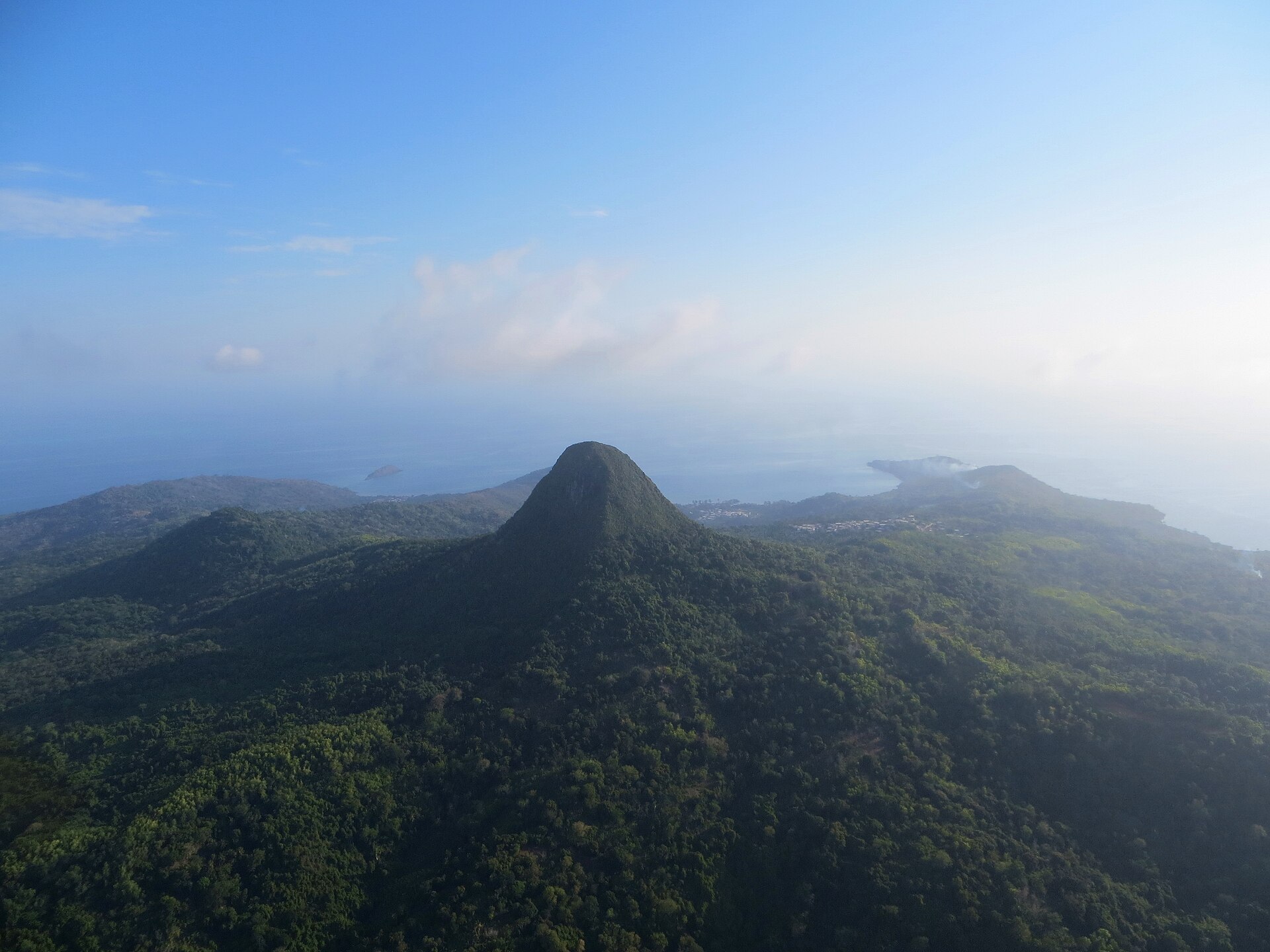 Vue de le sud de Mayotte, N’Gouja et Saziley pour préparer un séjour en Mayotte
